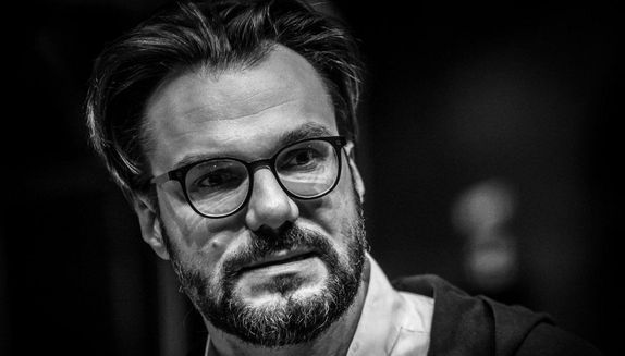 Okładka wpisu Zmarł Łukasz Gajdzis – aktor, reżyser, dyrektor