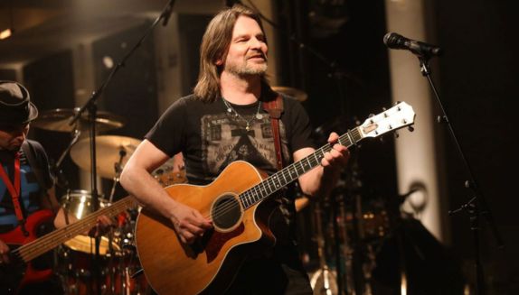 Okładka wpisu Ray Wilson – jak muzyk trafił do Polski?