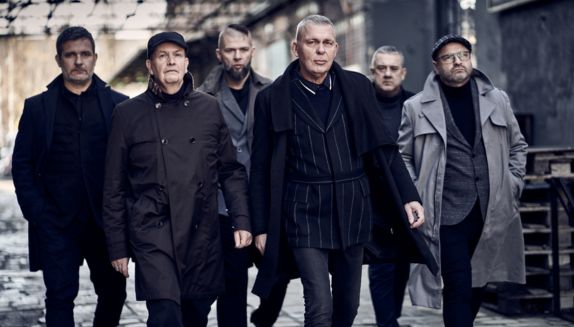 Okładka wpisu Raz Dwa Trzy – top 5 najpopularniejszych piosenek zespołu