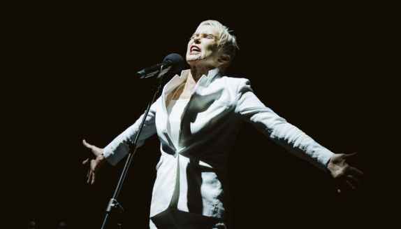 Okładka wpisu Recital Ewy Błaszczyk „Pozwól mi spróbować jeszcze raz”