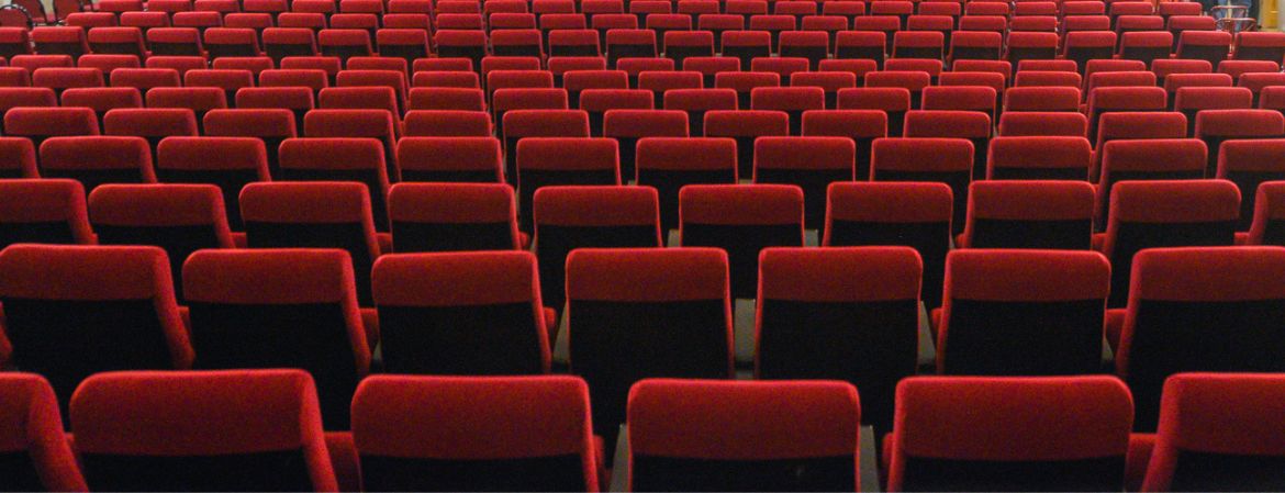Okładka wpisu Pierwszy raz w teatrze? Sprawdź, co warto wiedzieć!