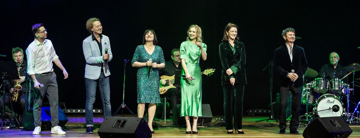 Okładka wpisu Poezja śpiewana na żywo – przegląd najciekawszych koncertów