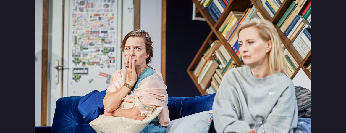 Okładka wpisu Agata Kulesza kocha teatr. Zobaczcie ją w spektaklu „Inteligenci”!